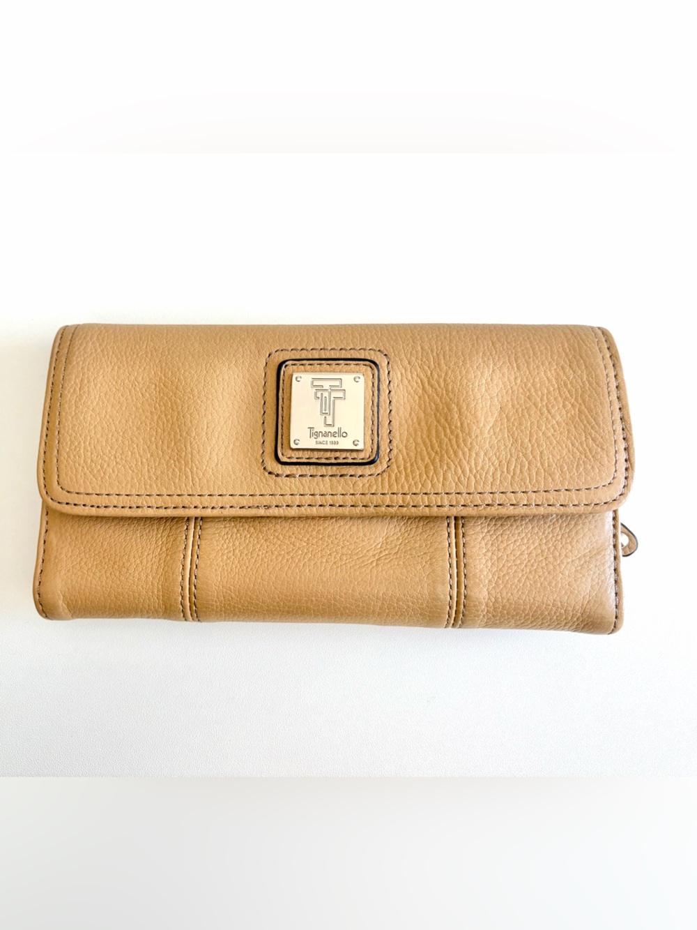 Tignanello Pebbled Leather Wallet - NWT